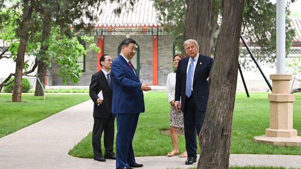 Xi Jinping Mentions Putin During Rare Private Garden Walk with Trump