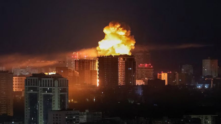 Nine Dead as Large-Scale Russian Strikes Pound Ukrainian Cities