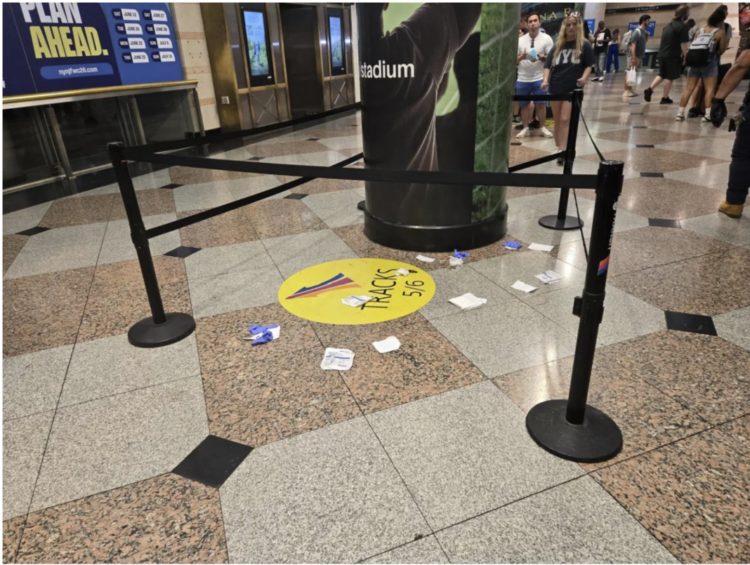 Stabbing at penn Station Leaves Five Injured