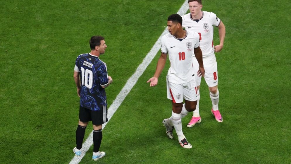Argentina Edge England to Reach World Cup Final After Dramatic Semi-Final