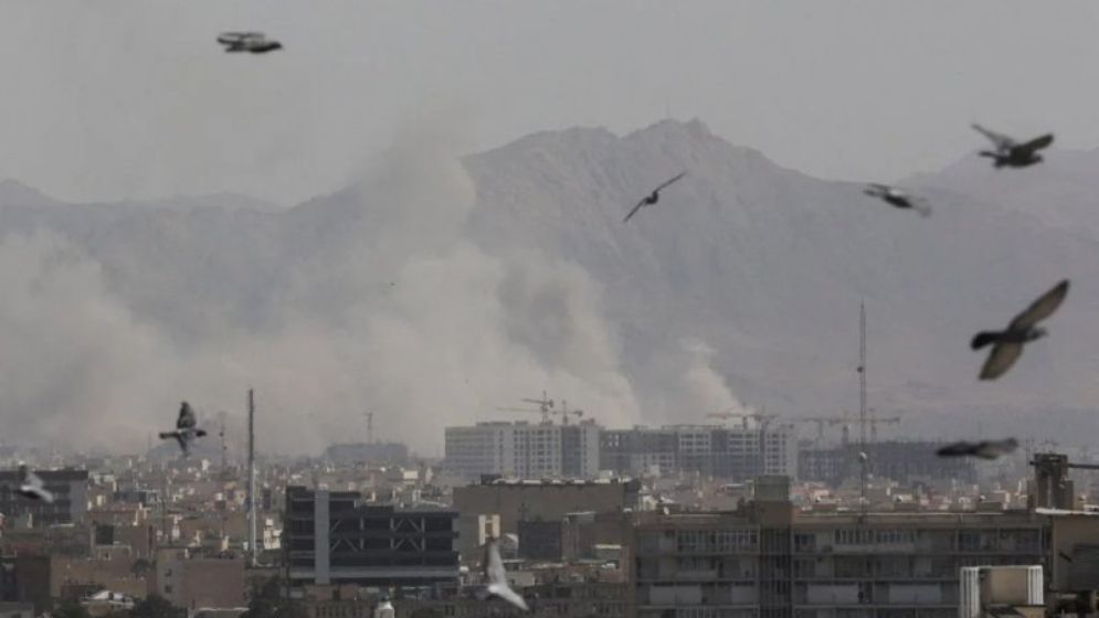 Reports Say U.S. Airstrikes Target Mahshahr and Abadan in Southwestern Iran