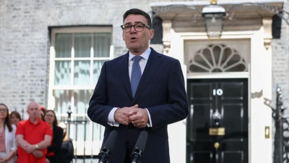 Andy Burnham becomes Prime Minister of the United Kingdom