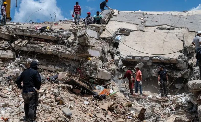 Venezuela Declares Seven-Day National Mourning as Earthquake Death Toll Rises to 2,295