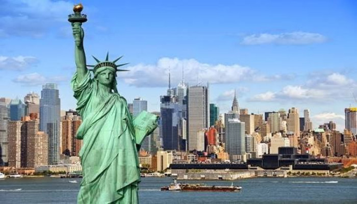 The True History of the Discovery of America