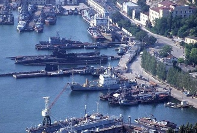 Ukraine Strikes Russian Naval Base, Four Warships Reportedly Damaged