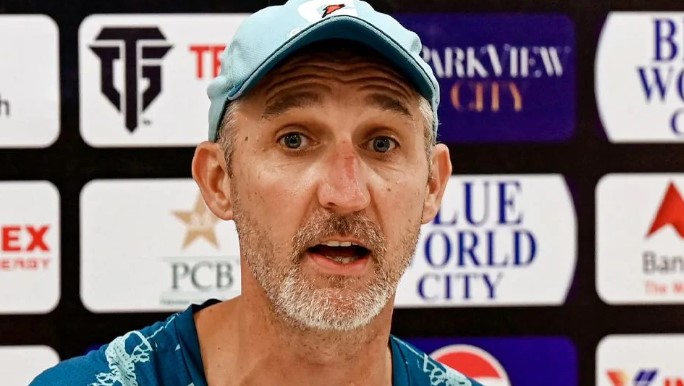 Former Pakistan Coach Gillespie Questions PCB’s Decision-Making Process