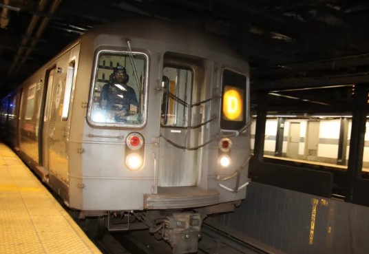 ‘Like It Happened All Over Again’: MTA Worker’s Death Exposes Dangers Faced by Transit Crews
