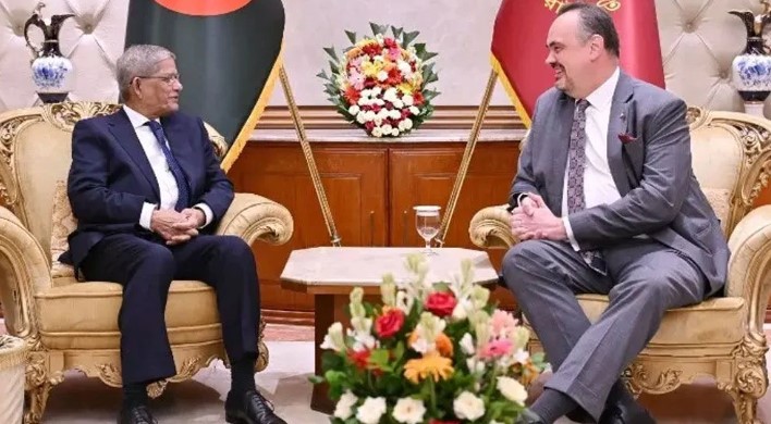 President Urges US to Ease Visa Bond Rules for Bangladeshi Travelers