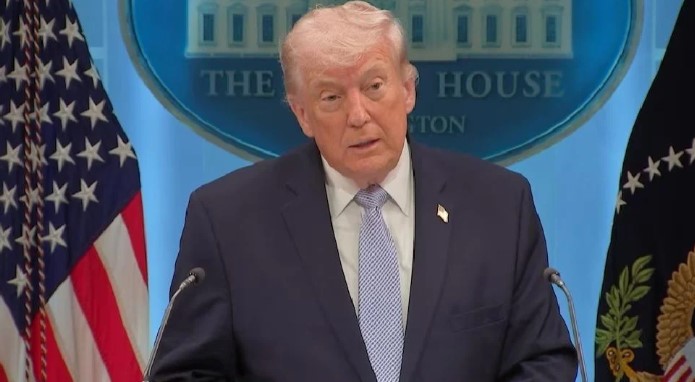 Trump Rejects Iran’s Seven-Day Proposal to Reopen Strait of Hormuz